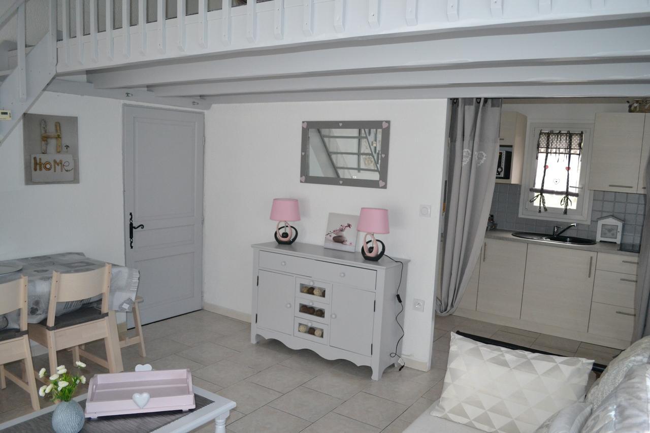 Le Refuge Bed & Breakfast Mornas Exterior photo